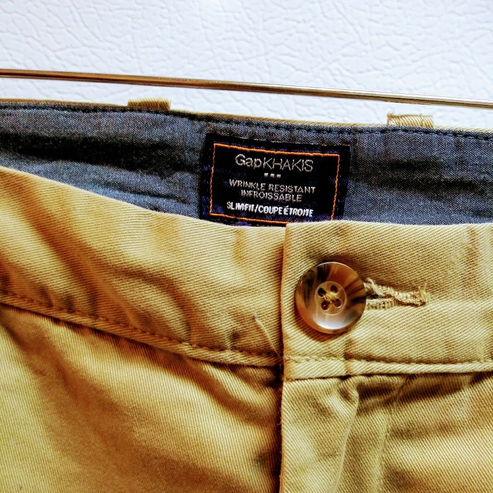 Men's Khaki Pants